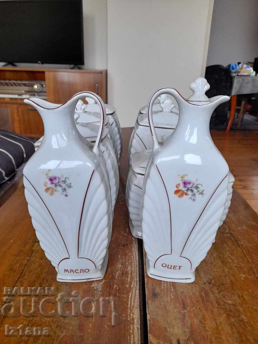 Аукцион Стар порцеланов комплект за подправки