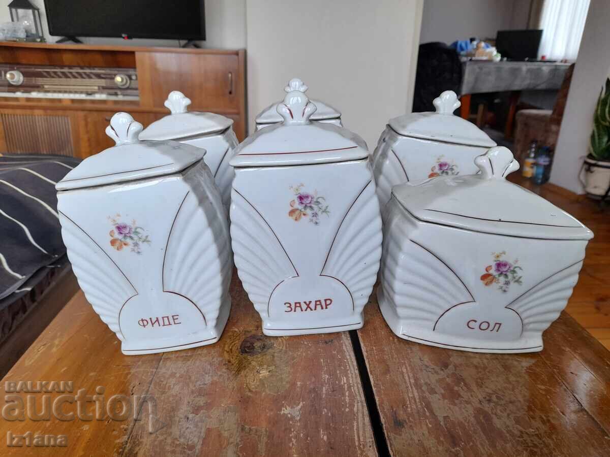 Доставка на Стар порцеланов комплект за подправки