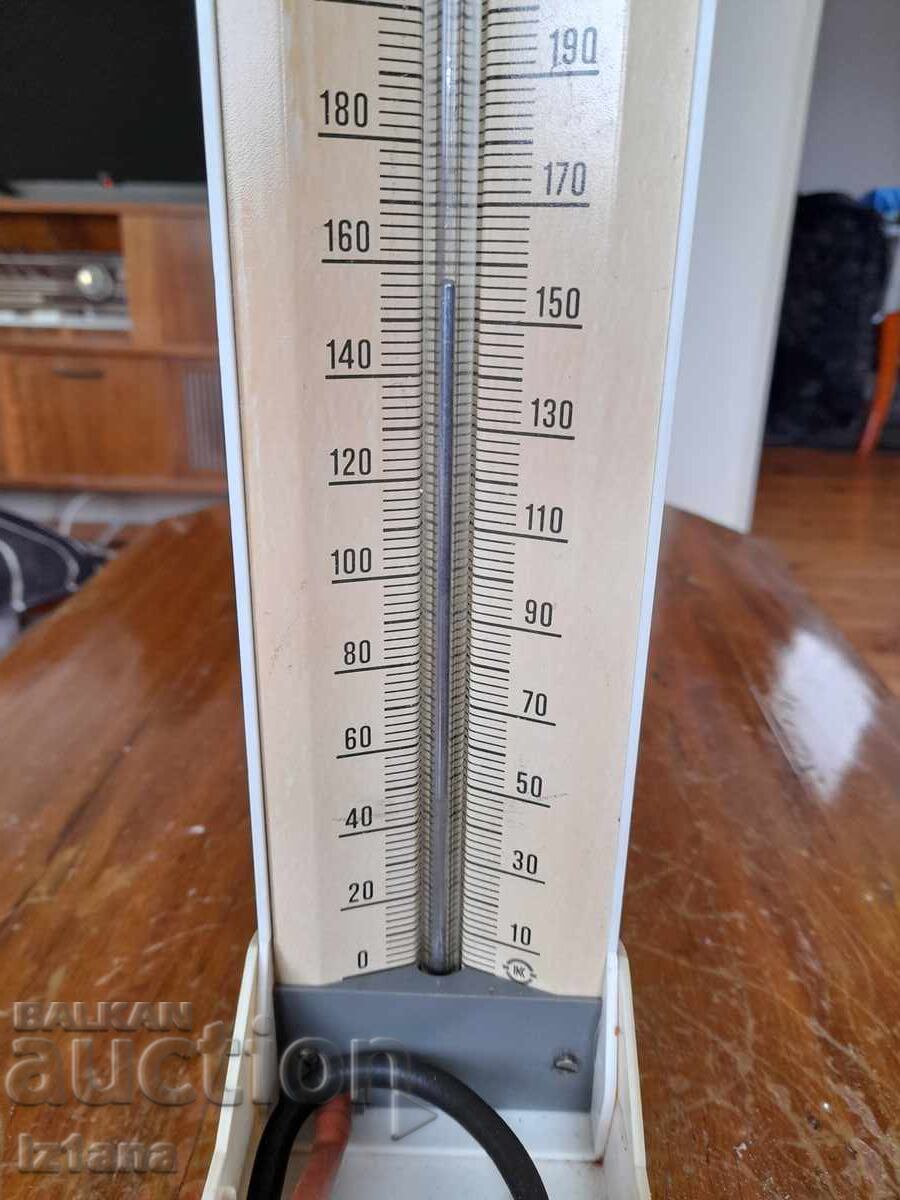 Licitație Aparat vechi pentru tensiune arterială