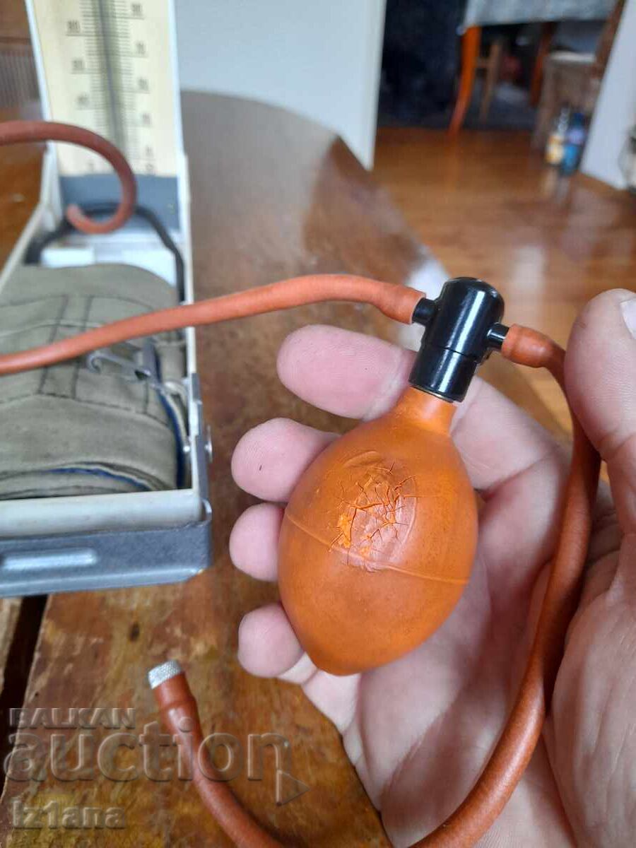 Livrarea Aparat vechi pentru tensiune arterială