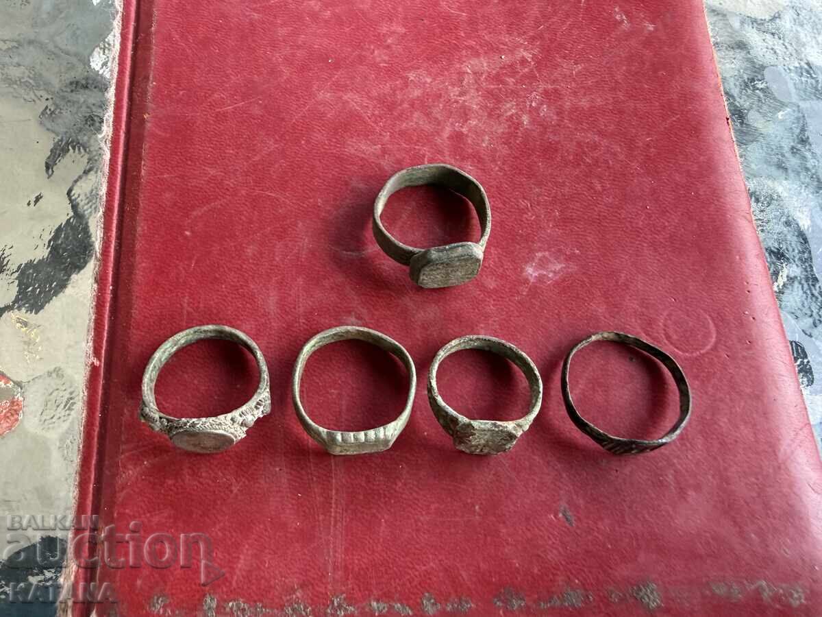 Възрожденски пръстени лот 5 броя с цена € 120.00 | 234.70 лв.
