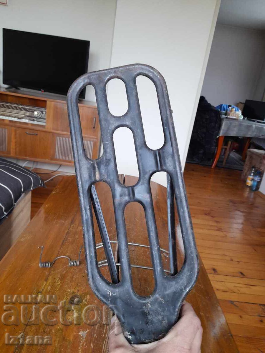 Suport vechi pentru bicicletă cu preț € 37.00 | 72.37 BGN