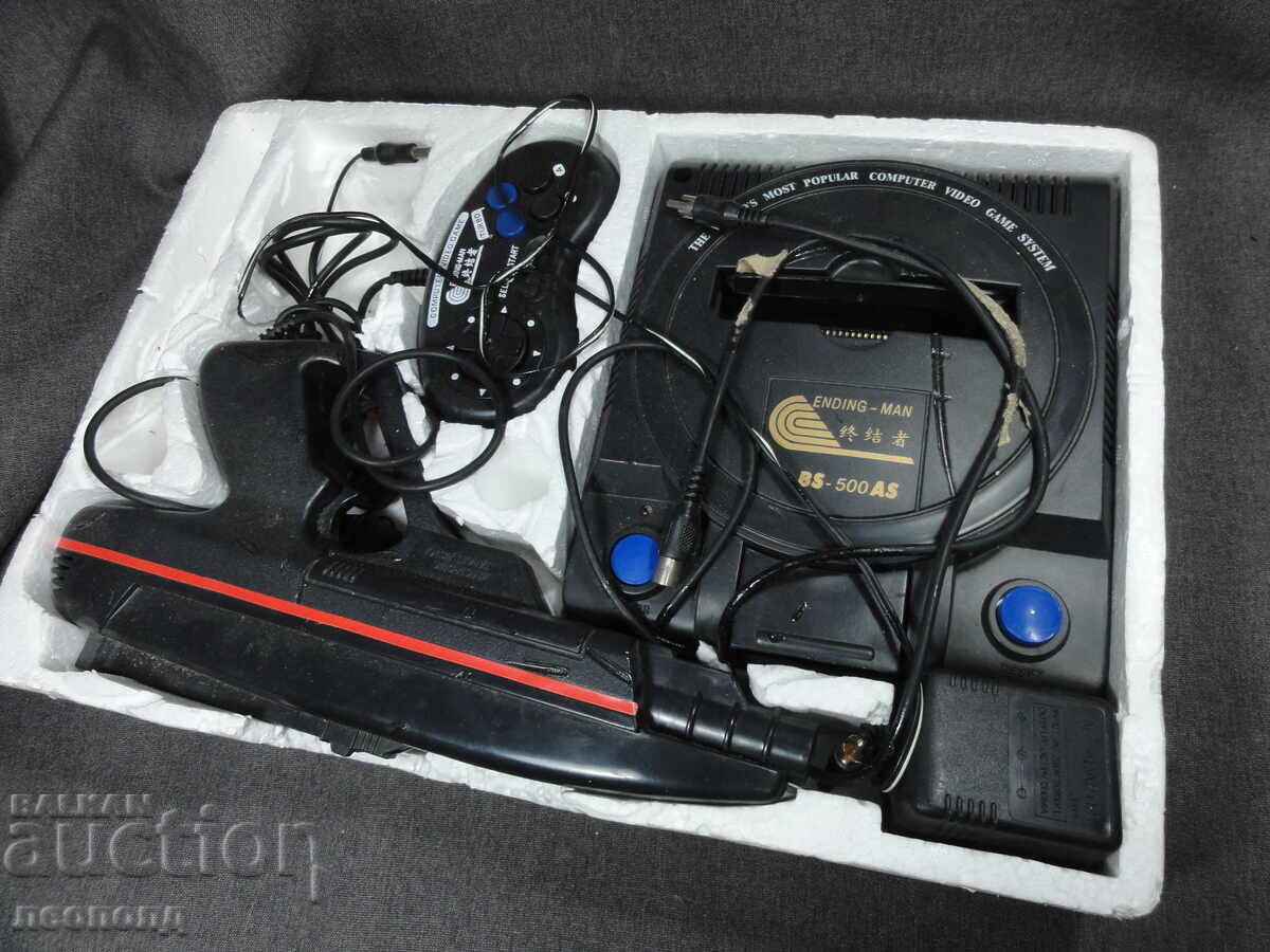 Licitație CONSOLĂ JOCURI VIDEO RETRO PE 8 BIȚI TERMINATOR