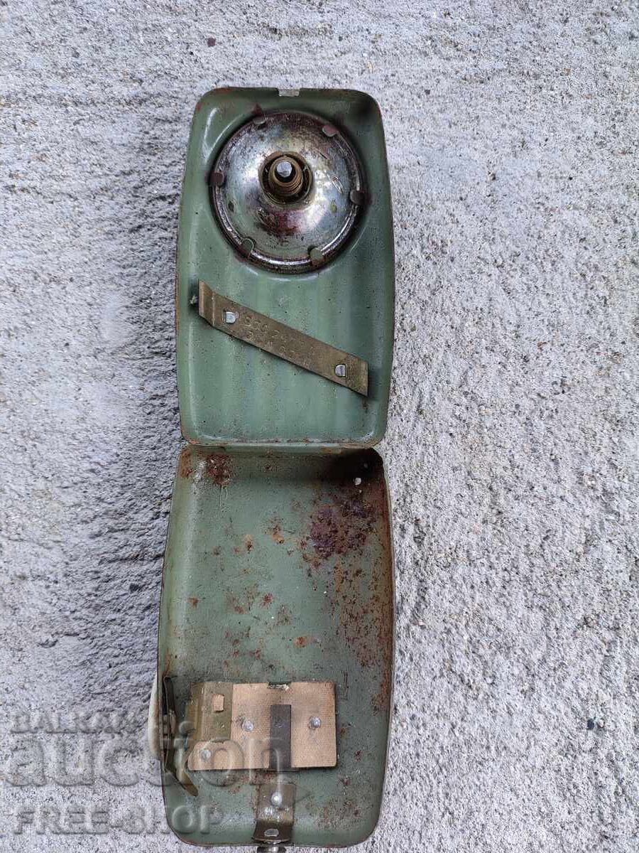 Licitație Lanternă