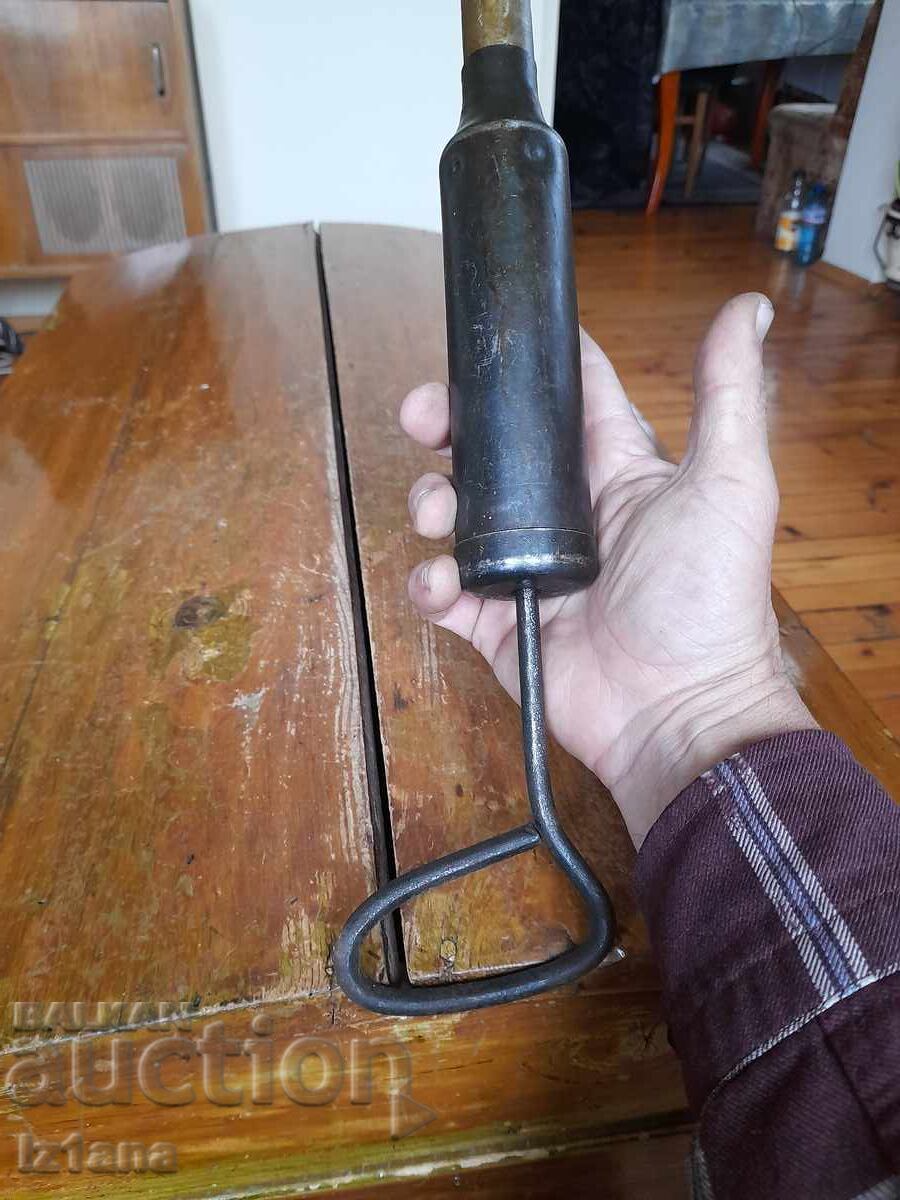 Gresor vechi, Tecalemit cu preț € 27.00 | 52.81 BGN