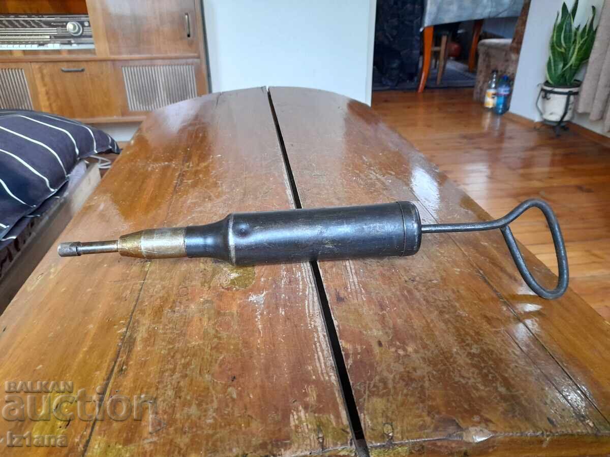 Gresor vechi, Tecalemit