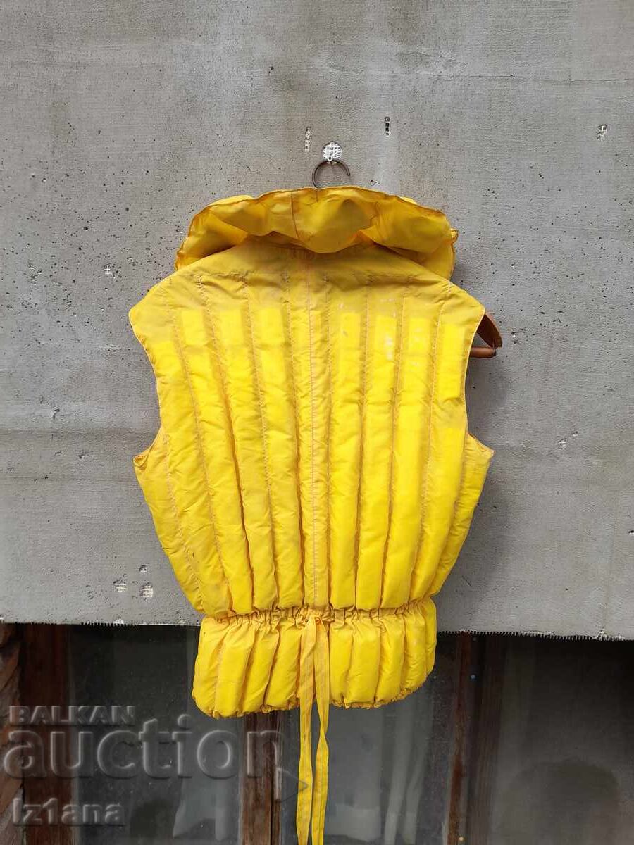 Delivery of Old life jacket, electric