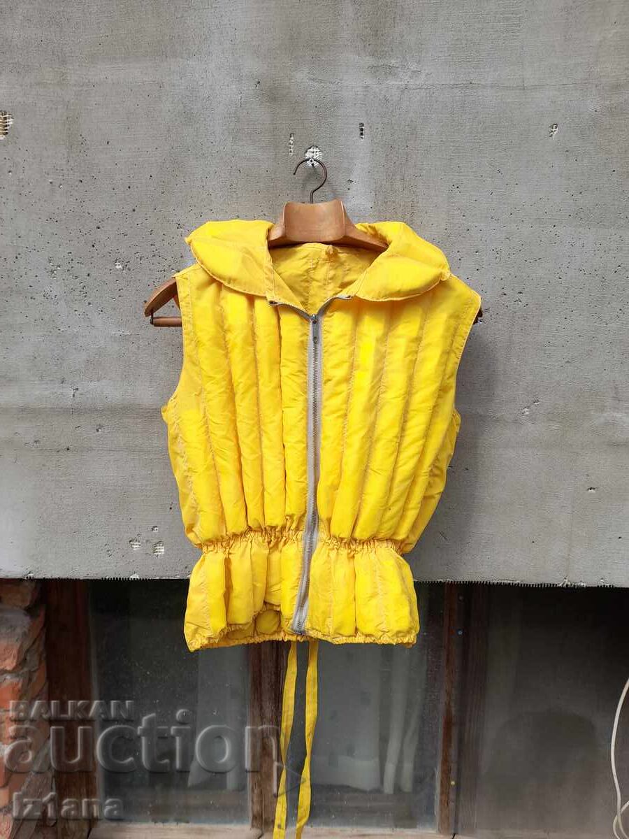 Old life jacket, electric