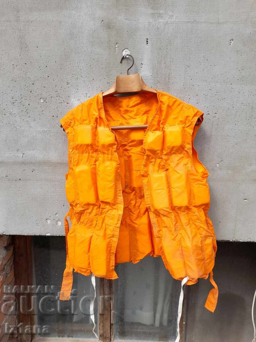 Vestă de salvare veche, electrică