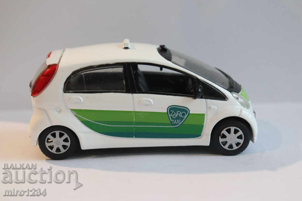 1/43 PEUGEOT TAXI MAȘINUȚĂ JUCĂRIE MODEL - 5