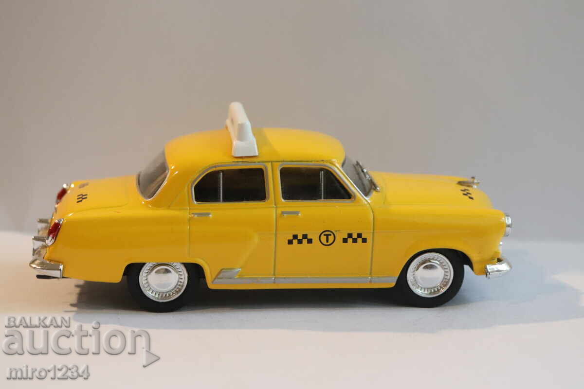1/43  VOLGA GAZ  ВОЛГА  TAXI ТАКСИ  КОЛИЧКА  ИГРАЧКА   МОДЕЛ - 5