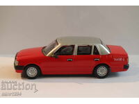 1/43 VOLGA GAZ TAXI TOY CAR MODEL