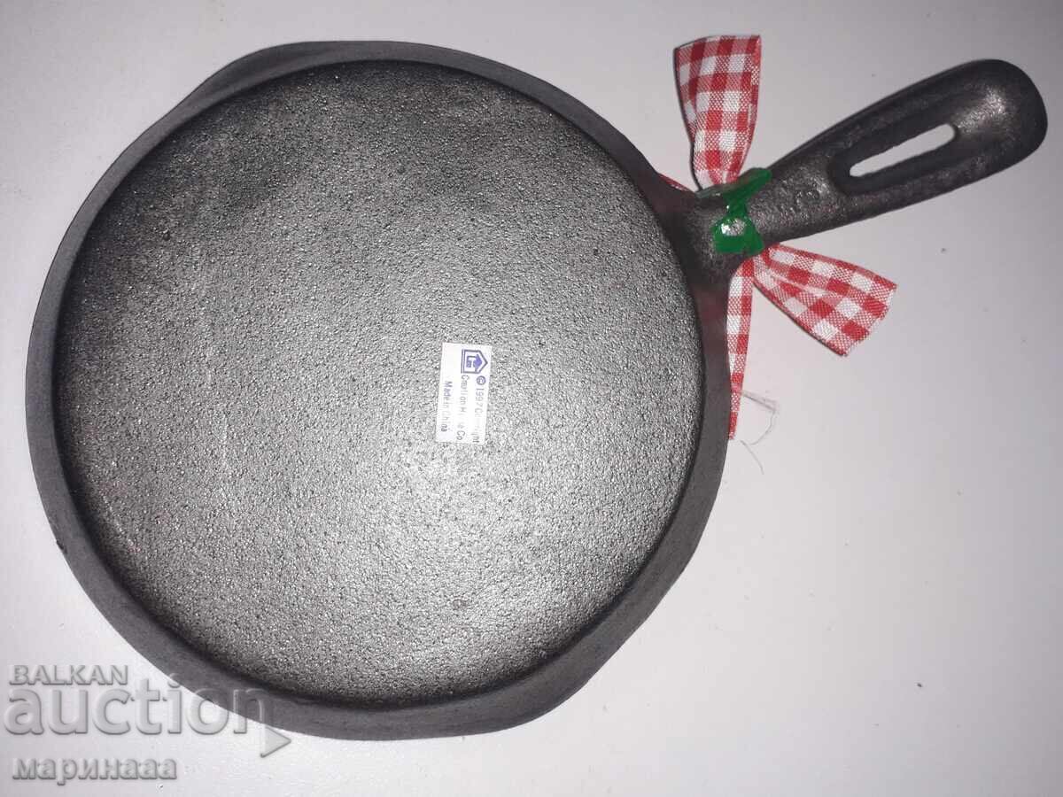 МАСИВНА ДЕКОРАЦИЯ. ЧУГУН. 868 ГР с цена € 5.00 | 9.78 лв.