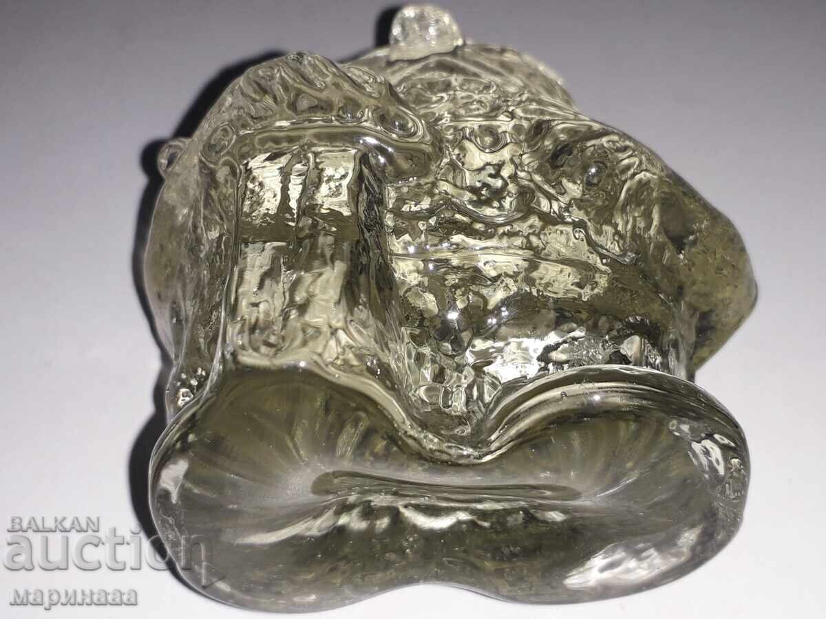 Delivery of ''VIKING'' FIGURINE. BLOWN GLASS. SWEDEN