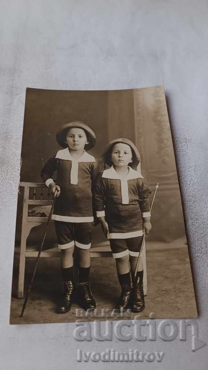 Foto Două fete