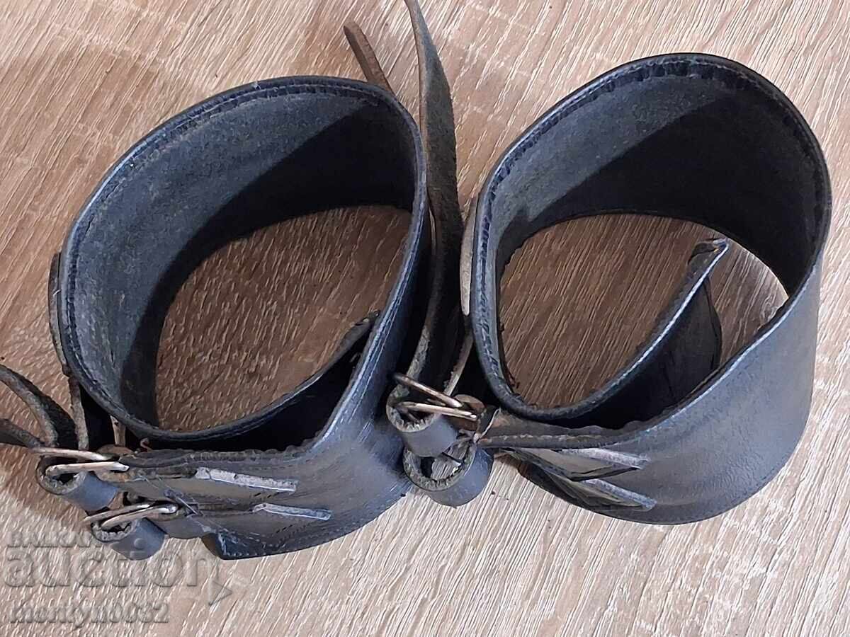 Δερμάτινα βραχιόλια χειρός από φυσικό δέρμα με τιμή € 40.62 | 79.45 BGN