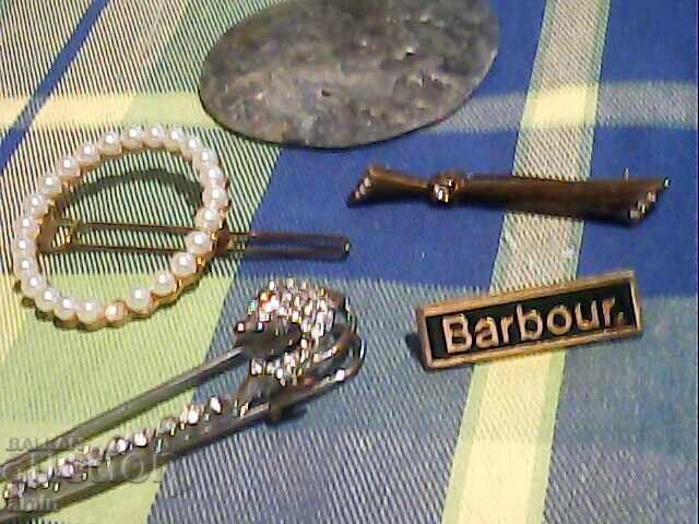 Delivery of Lot of beautiful brooches, some gold-plated, some silver-plated