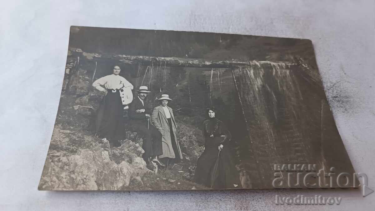 Fotografie Chepelare Bărbat și trei femei 1911