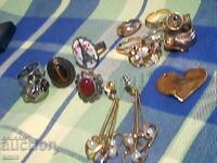 Παρτίδα από επιχρυσωμένα δαχτυλίδια και άλλα