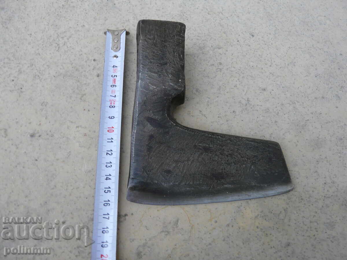 Old axe - 613 with price € 25.00 | 48.90 BGN