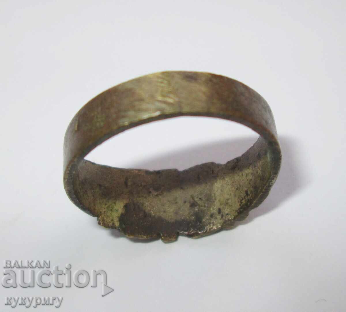 Δημοπρασία Παλαιό αναγεννησιακό γυναικείο δαχτυλίδι αρραβώνων από μπρούντζο