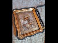 Παλιά εικόνα Παναγία του Βλαντιμίρ σε ξύλινο κουτί