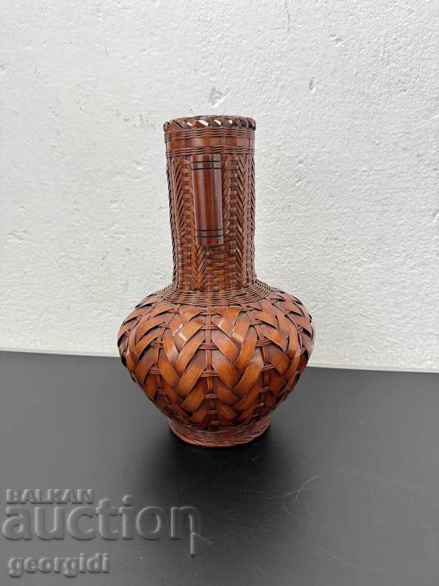 Licitație Vază japoneză tradițională pentru ikebana (Hanakago). Nr. 8109