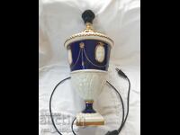 Lampa din portelan
