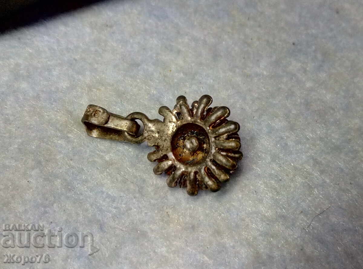 ΠΑΛΙΟ ΑΣΗΜΕΝΙΟ ΜΕΝΤΑΓΙΟΝ - ΣΚΑΝΤΖΟΧΟΙΡΟΣ Οξειδωμένο ΑΣΗΜΙ 925 με τιμή € 7.00 | 13.69 BGN