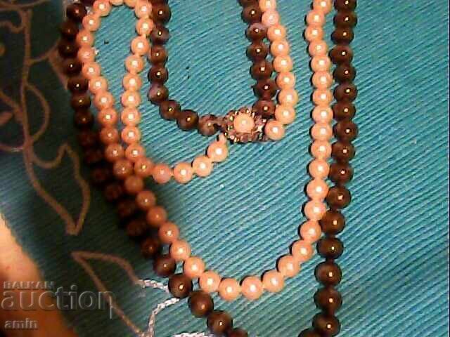 Livrarea Colier perlat vechi și frumos, două rânduri, cu brățară asortată