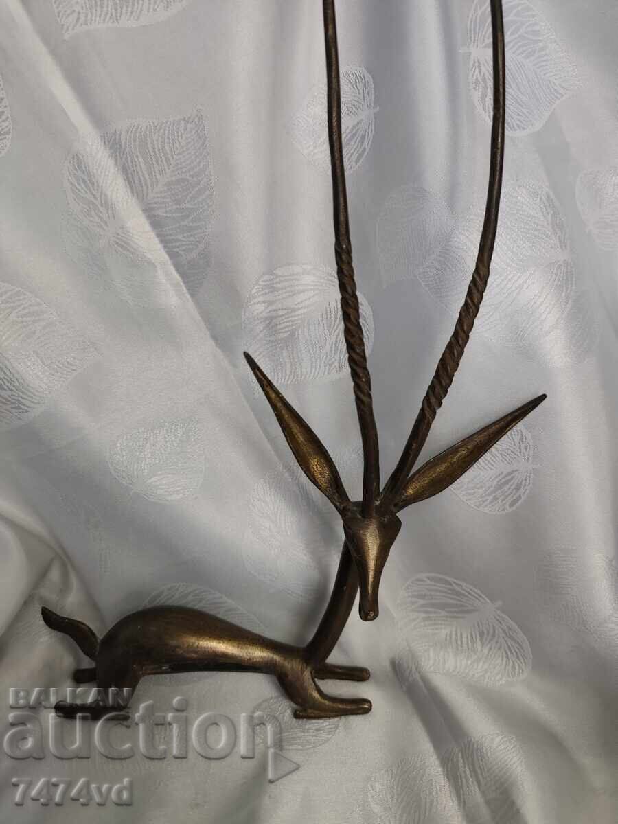 Livrarea Statuetă elegantă înaltă din bronz - Antilopă Oryx 40 cm