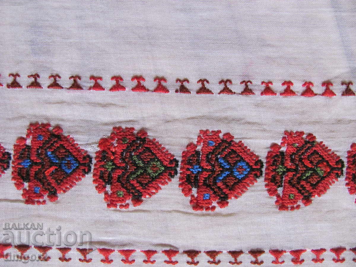 Față de masă cusută manual, caro, motive populare, 115x78 cm