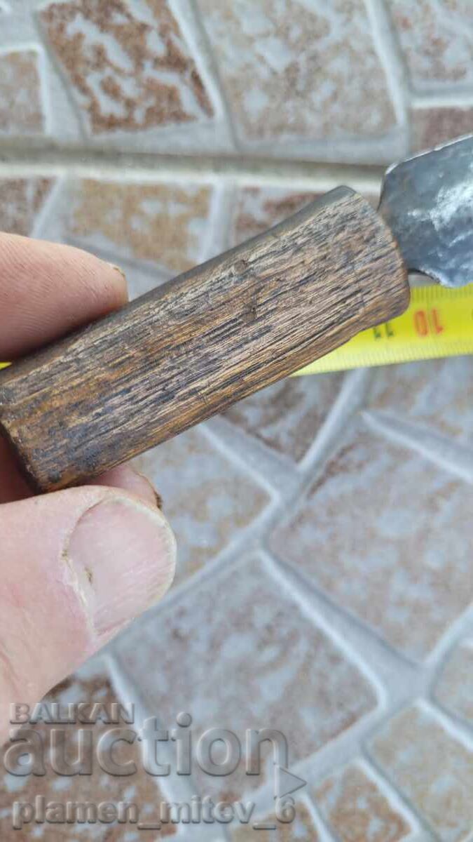 Δημοπρασία Μαχαίρι, στιλέτο, στιλέτο