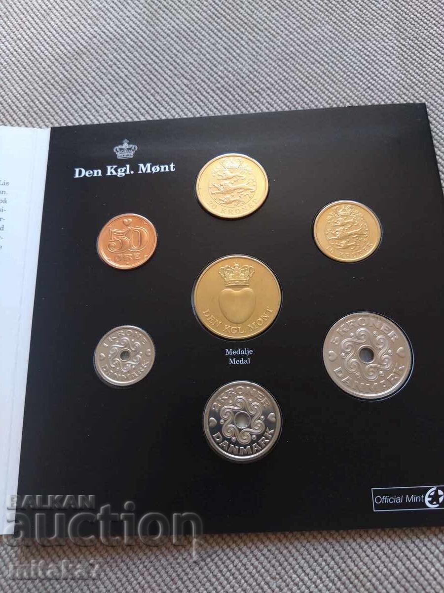 Set monede 2010, Danemarca cu preț € 17.00 | 33.25 BGN
