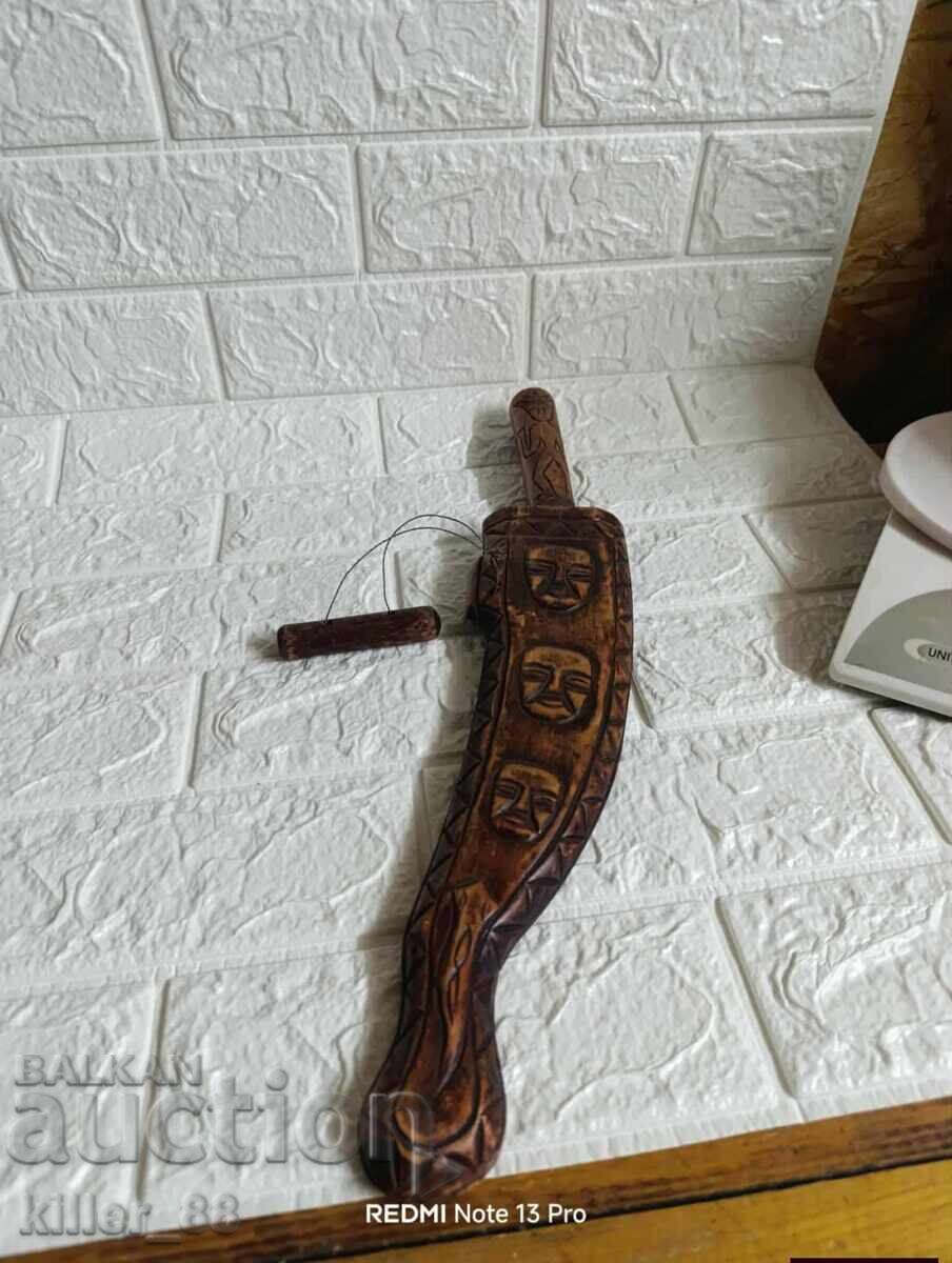 Licitație CUȚIT TRIBAL AFRICAN VINTAGE