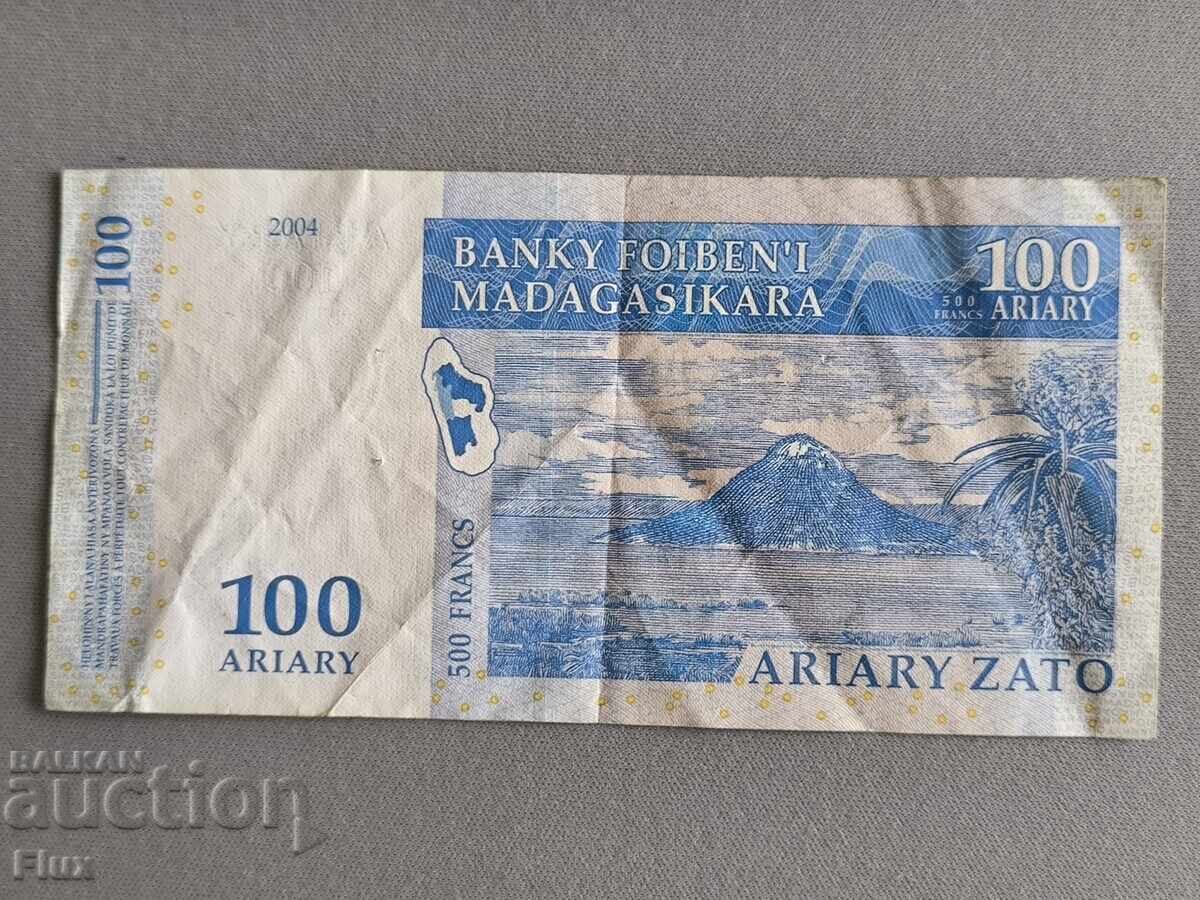 Banknote - Madagascar - 100 Ariary | 2004 with price € 1.25 | 2.44 BGN