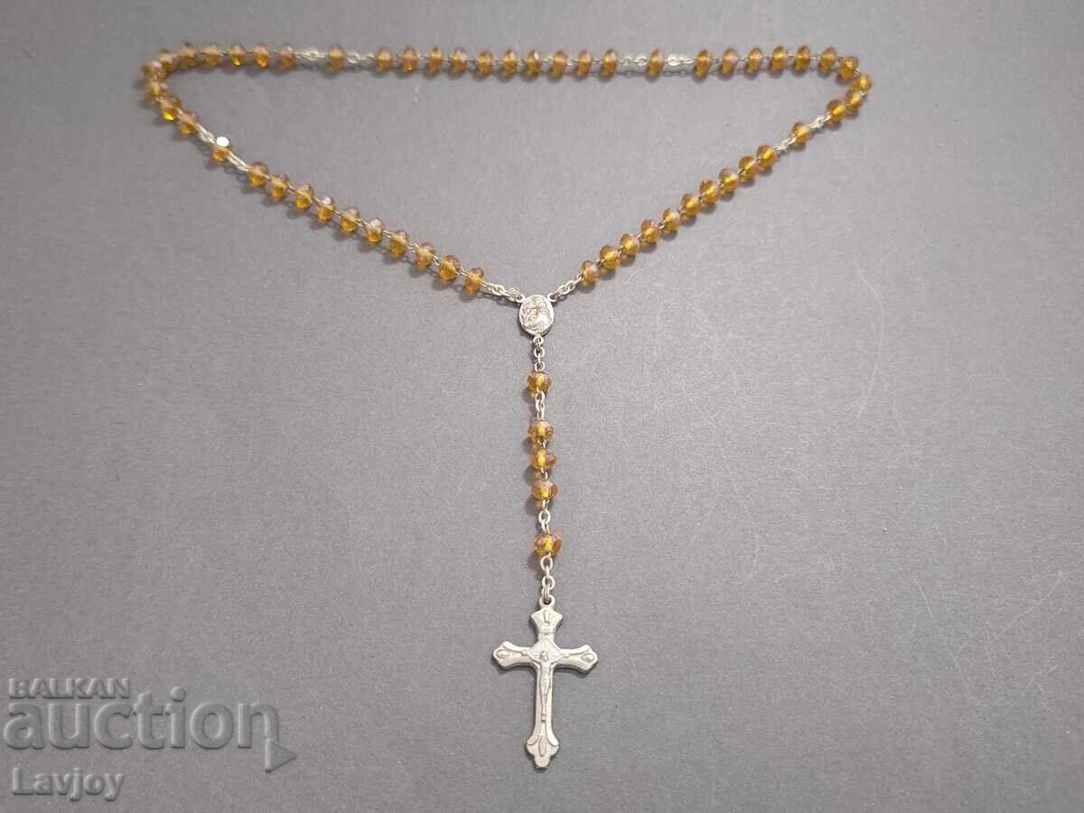 Colier vechi cu crucifix Răstignire Religie