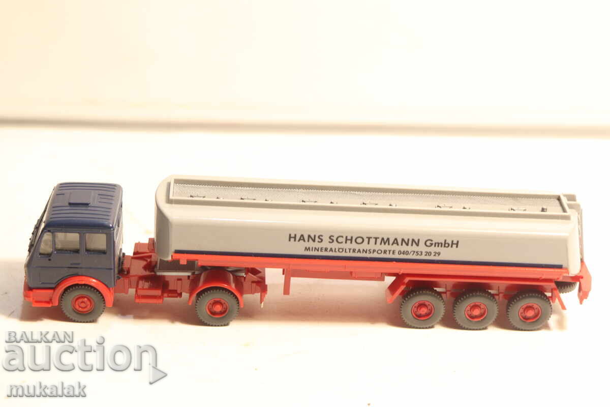 WIKING H0 1/87 MERCEDES CAMION CISTERNĂ MODEL MAȘINUȚĂ cu preț € 5.00 | 9.78 BGN