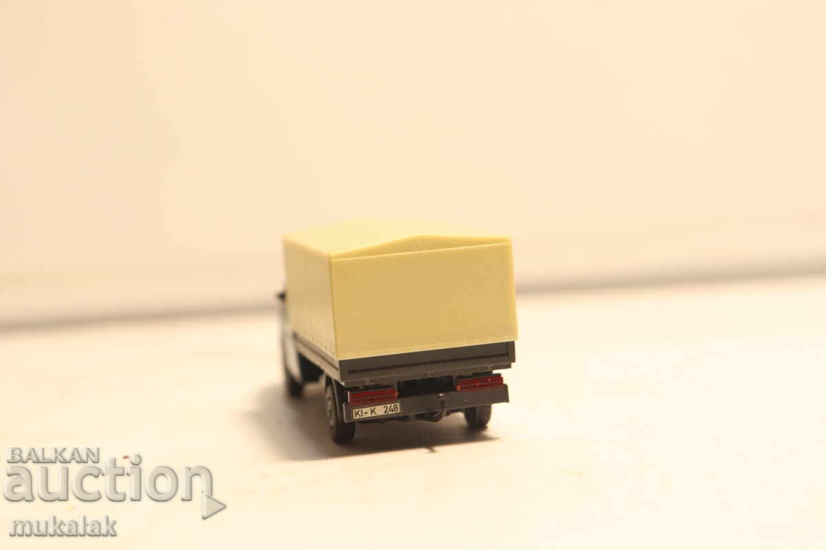 HERPA 1/87 H0 VW LT MODEL CAR - 5