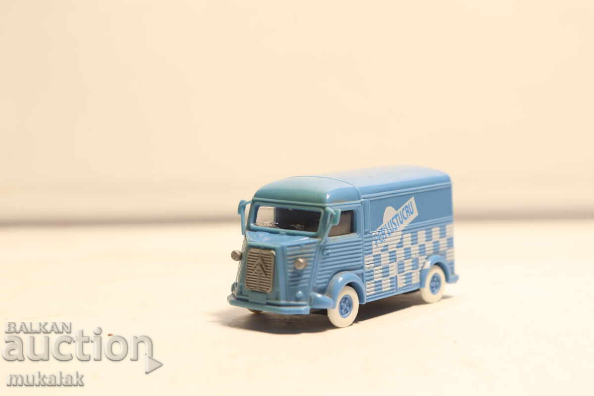 PRALINE 1/87 H0 CITROEN CAR MODEL
