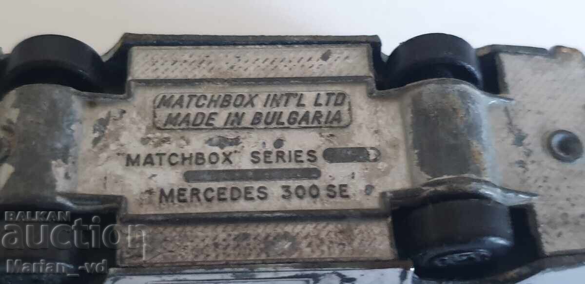 Mercedes 300SE  matchbox made in Bulgaria - 5