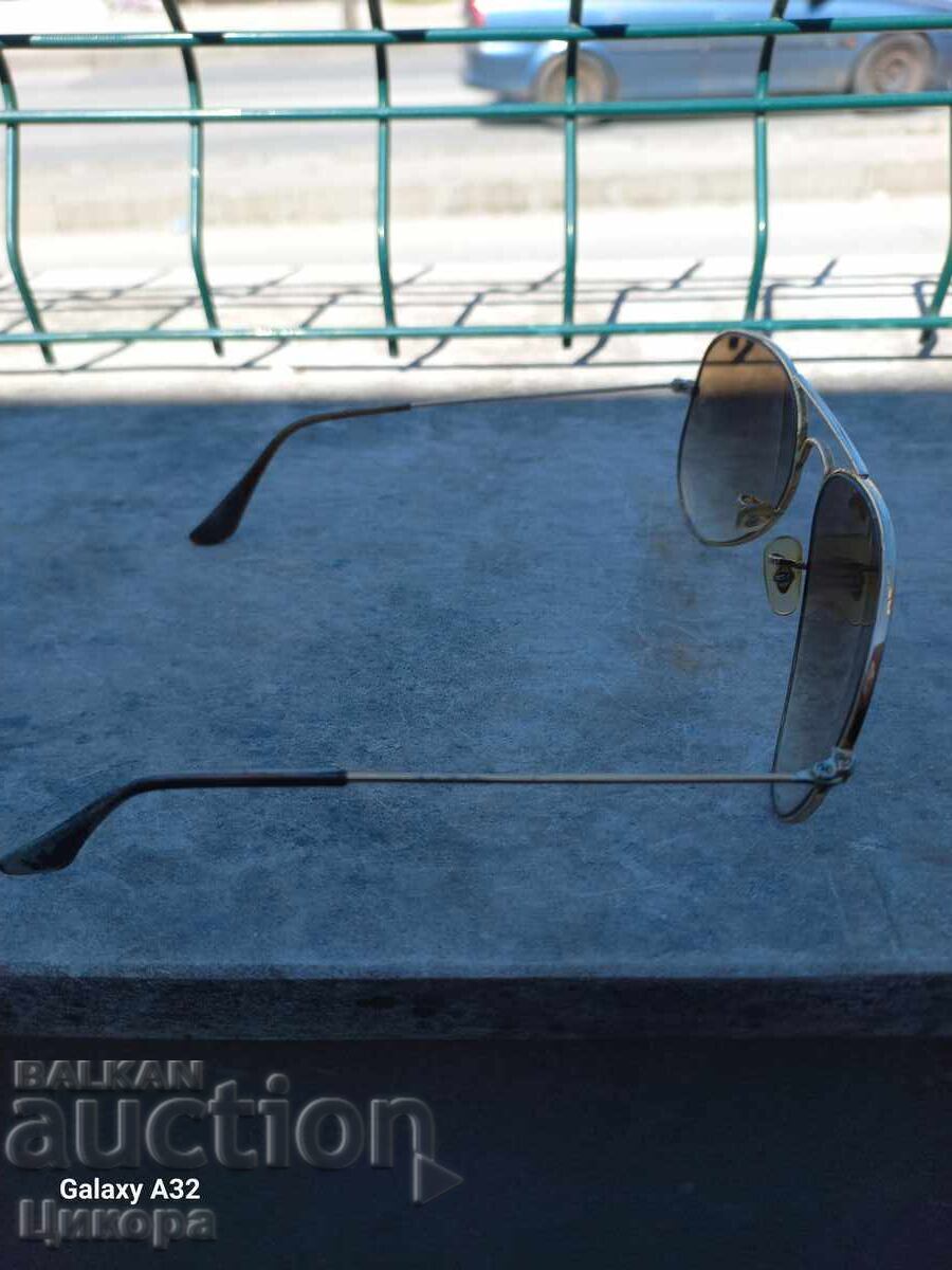 Livrarea OCHELARI DE SOARE VINTAGE BĂRBĂTEȘTI RAY-BAN