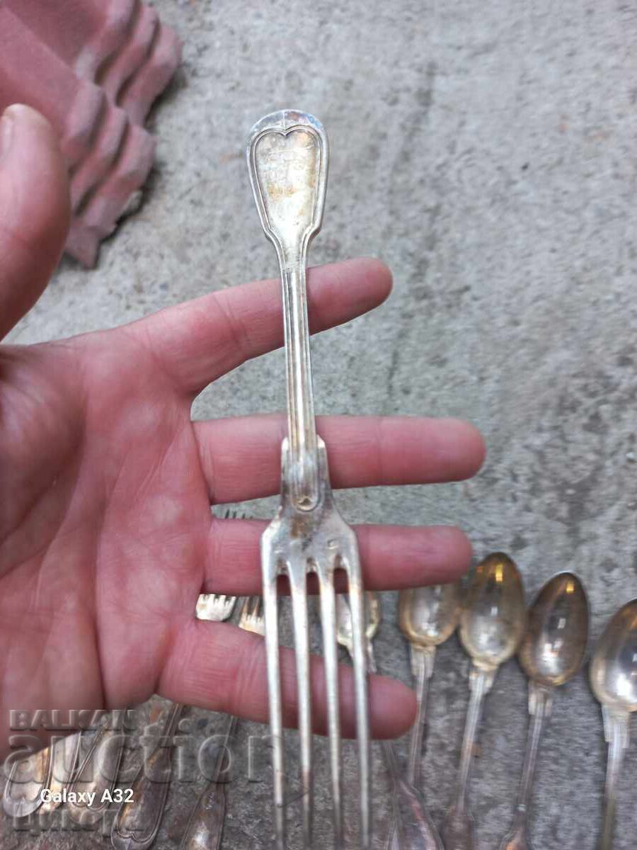 SET VECHI DE TACÂMURI ARGINTATE FURCULIȚE LINGURI - 5