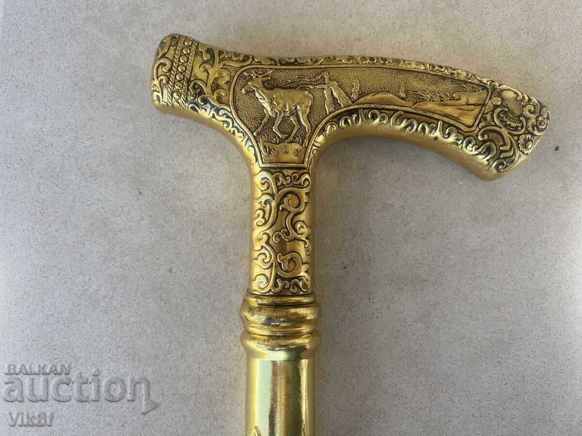 Бастун с вграден кинжал с ръкохватка "СЕВЕРЕН ЕЛЕН " -жълт