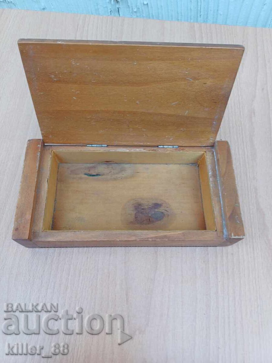 Old wooden box with price € 6.00 | 11.74 BGN