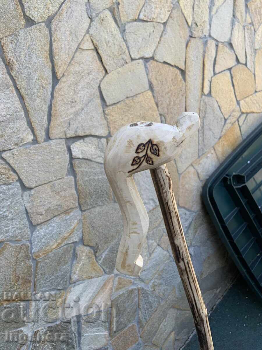 BĂT DE CIOBAN DIN LEMN DE CARPEN ȘI ALUN, FĂCUT MANUAL - 145 CM cu preț € 17.50 | 34.23 BGN