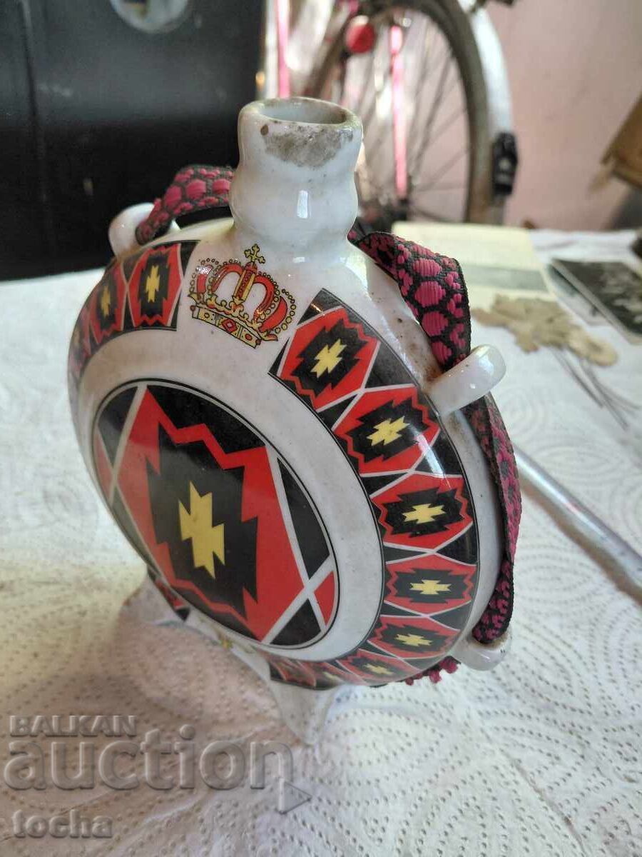 Licitație Porțelan vechi, decantor, ploscă, excelent conservat