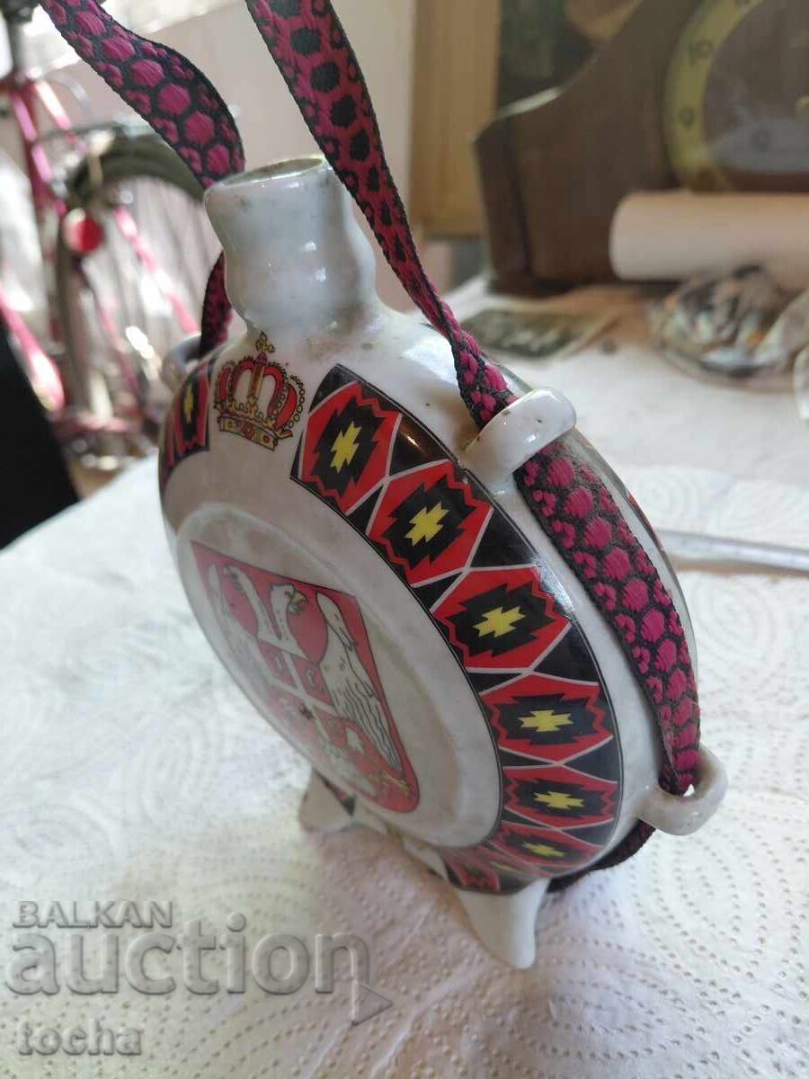 Livrarea Porțelan vechi, decantor, ploscă, excelent conservat