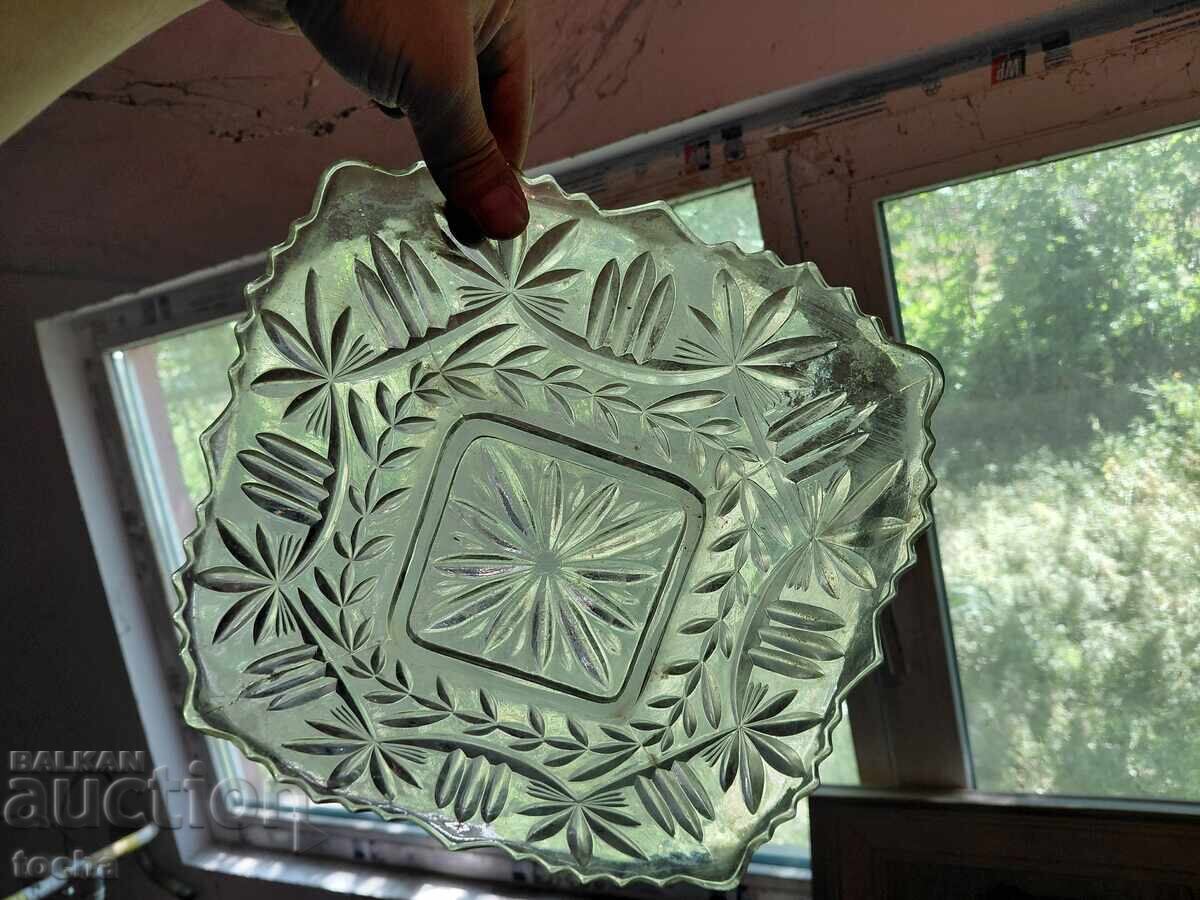 Licitație veche bombonieră/fructieră rafinată