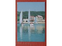 Sat de vacanță Duni